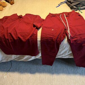 Mens Fabletics Scrub Set